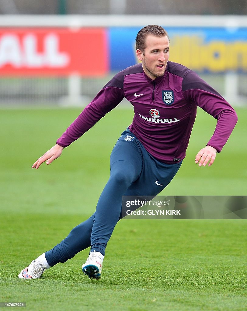 FBL-EURO2016-ENG-TRAINING