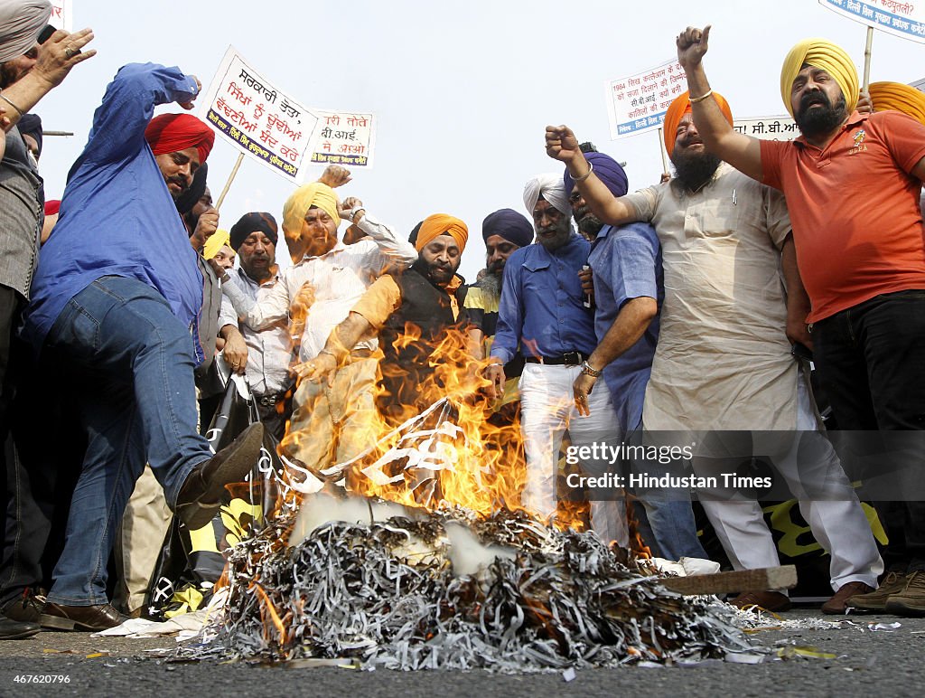 1984 Anti-Sikh Riots Victims Protest Against CBI Clean Chit To Jagdish Tytler