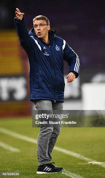 Peter Knaebel, head coach of Hamburg reacts during his first game in charge as head coach during a friendly match between VfL Osnabrueck and...