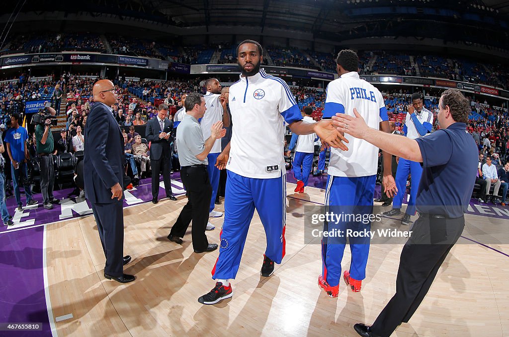 Philadelphia 76ers v Sacramento Kings