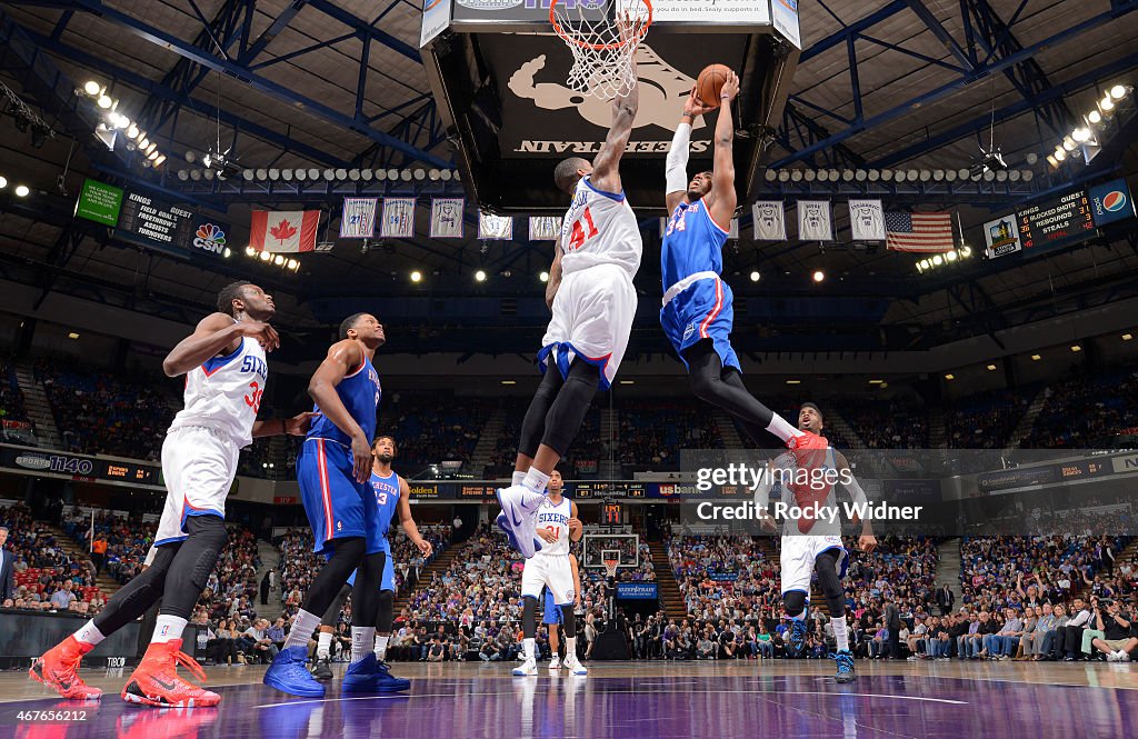 Philadelphia 76ers v Sacramento Kings