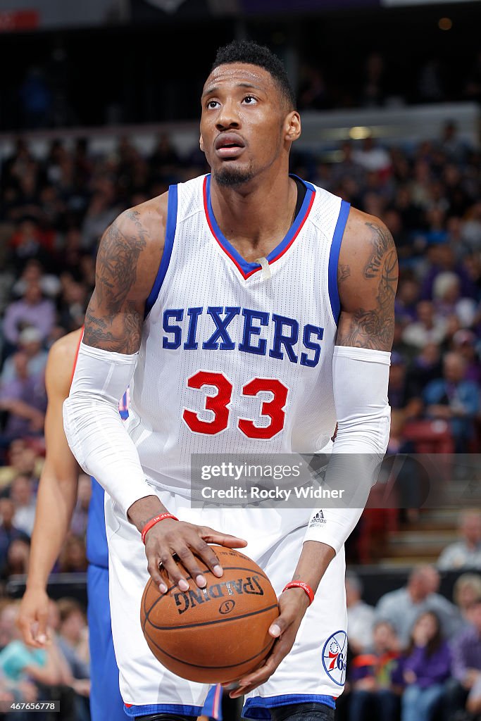 Philadelphia 76ers v Sacramento Kings