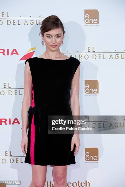 Actress Olga Kurylenko attends the 'El Maestro del Agua' premiere at the Callao cinema on March 26, 2015 in Madrid, Spain.