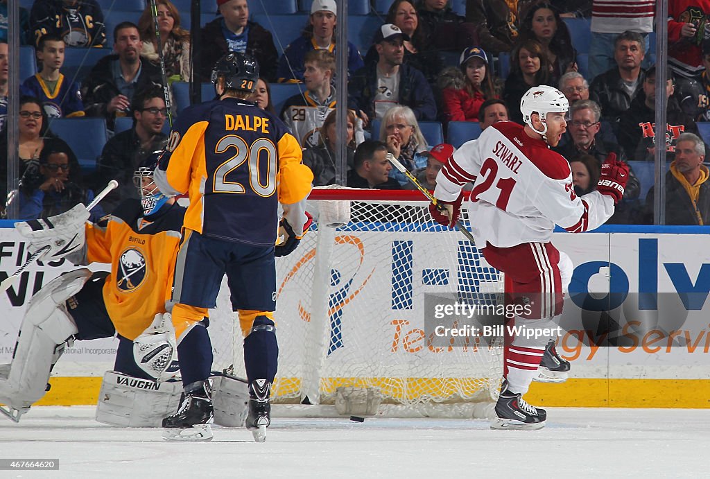 Arizona Coyotes v Buffalo Sabres