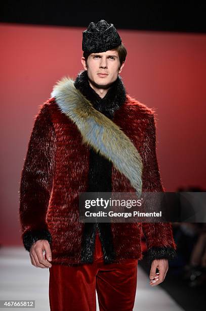 Model walks the runway wearing Farley Chatto fall 2015 collection during World MasterCard Fashion Week Fall 2015 at David Pecaut Square on March 26,...