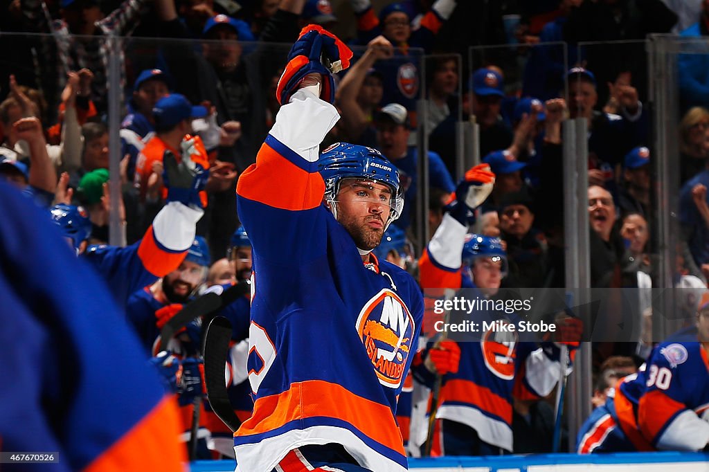 Los Angeles Kings v New York Islanders