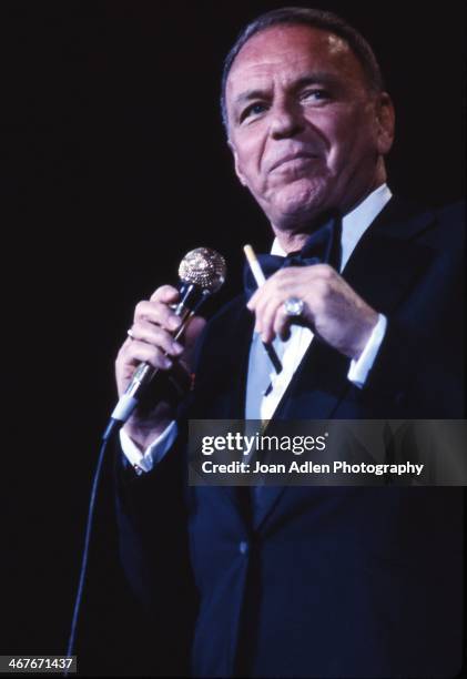 Singer Frank Sinatra performs at The Universal Amphitheatre on July 6, 1980 in Universal City, Los Angeles, California.