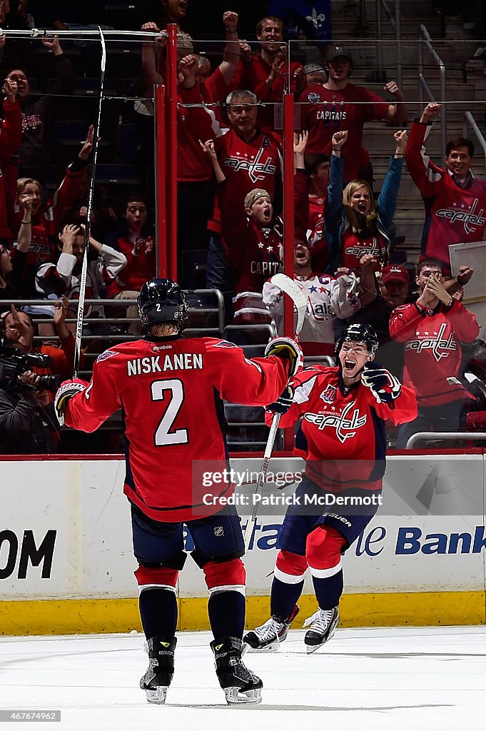 New Jersey Devils v Washington Capitals