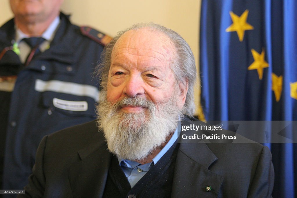 The official medal of the city" Bud Spencer was...