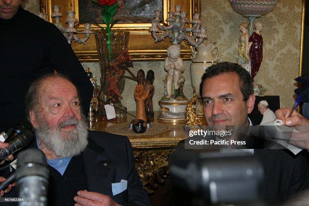 The official medal of the city" Bud Spencer (L) was...