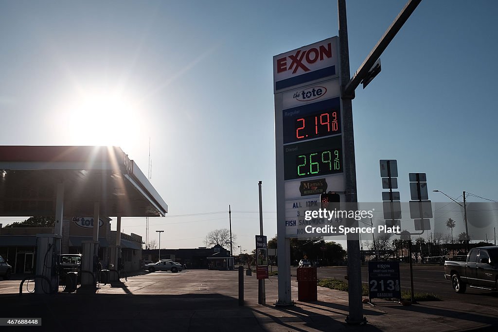 Downturn In Oil Prices Rattles Texas Oil Economy