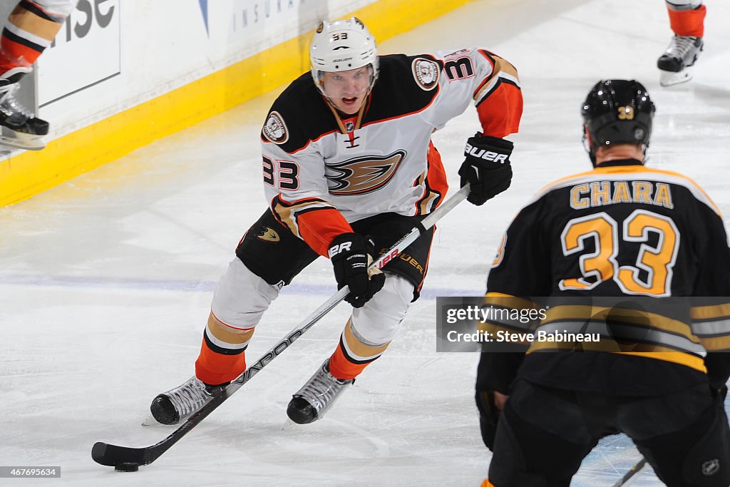 Anahiem Ducks v Boston Bruins