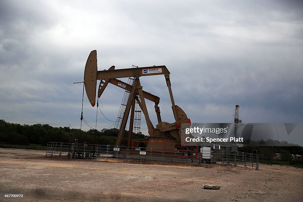 Downturn In Oil Prices Rattles Texas Oil Economy