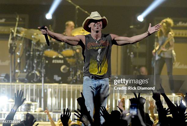 Kenny Chesney performs onstage during Kenny Chesney's The Big Revival 2015 Tour kick-off for a 55 show run through August. The high-energy opening...