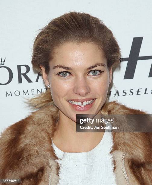 Jessica Habit Photos and Premium High Res Pictures - Getty Images