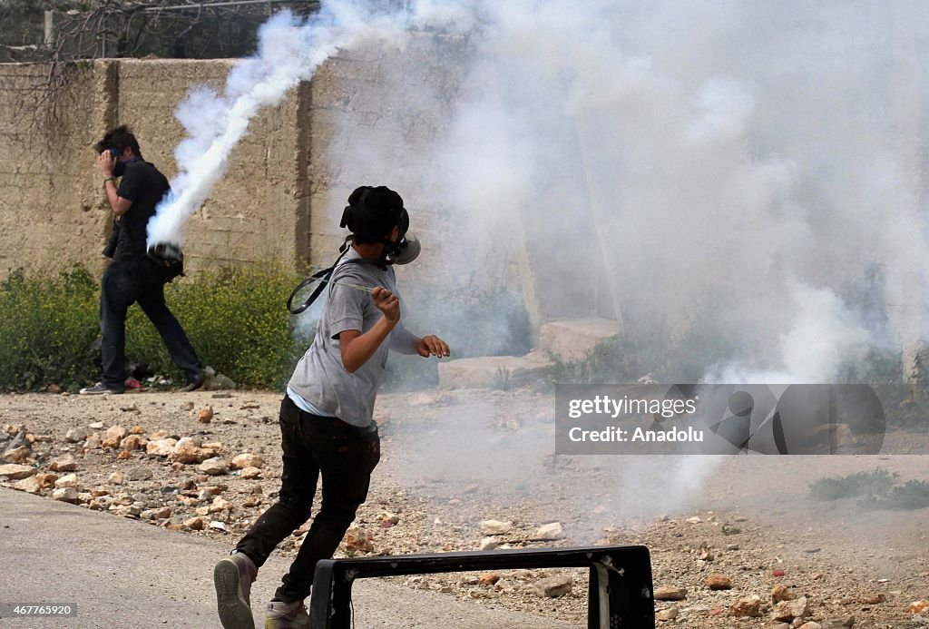 Israeli Security clash with demonstrators in West Bank
