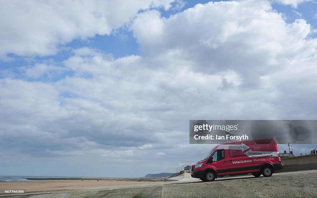 The Woman To Woman UK Tour Continues As Labours Pink Bus Arrives In Teesside