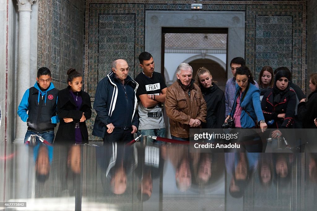 Tourists visit Bardo Museum after gunmen attack