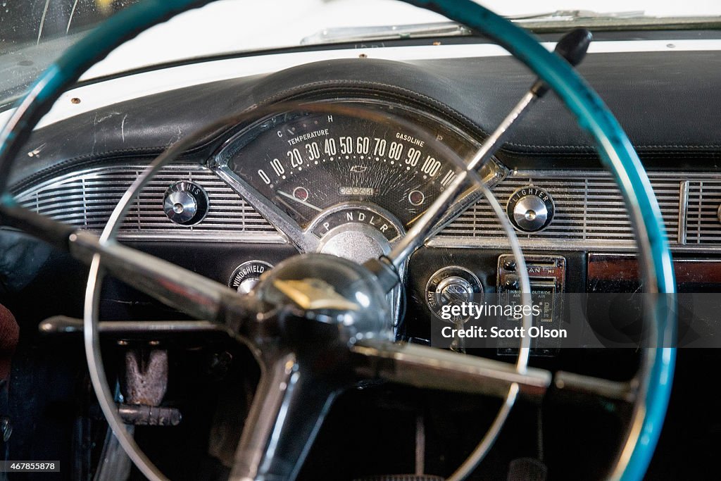 Valuable Grateful Dead Artifacts Go Up For Auction