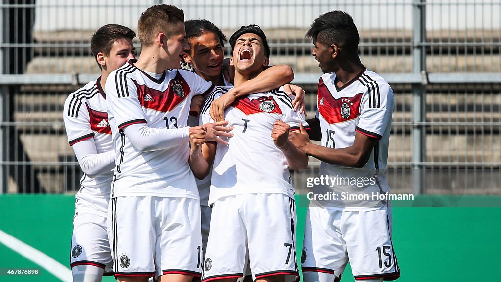 U19 Germany v U19 Ireland - UEFA European Under-19 Championship Elite Round