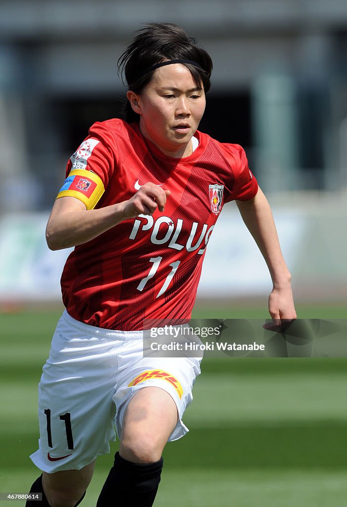 Urawa Red Diamonds Ladies v INAC Kobe Leonessa - Nadeshiko League