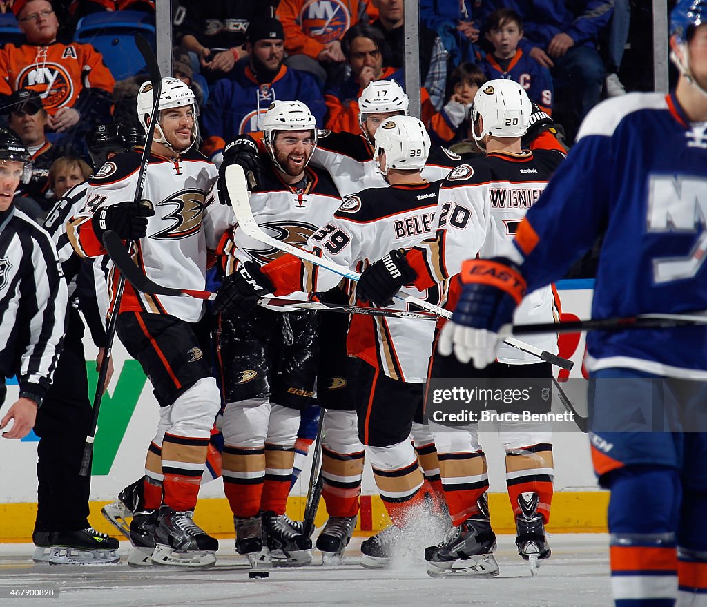 Anaheim Ducks v New York Islanders