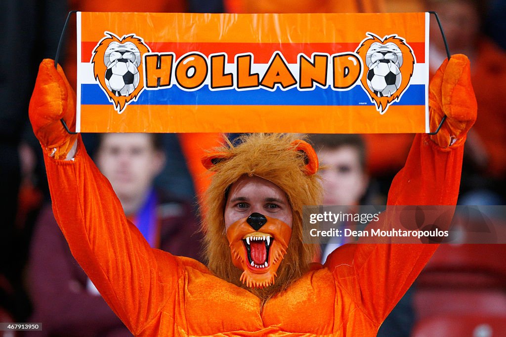 Netherlands v Turkey - EURO 2016 Qualifier