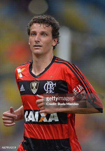 Elano of Flamengo looks on during a match between Flamengo and Fluminense as part of Carioca 2014 at Maracana Stadium on February 08, 2014 in Rio de...