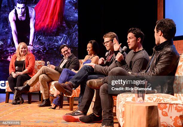 Writer/producer Julie Plec, director of photogrpahy Darren Ganet, actors Kat Graham, Zach Roerig, Michael Trevino, and Michael Malarkey speak on the...