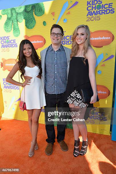 Actors Cristine Prosperi, Justin Kelly and Karis Camero attend Nickelodeon's 28th Annual Kids' Choice Awards held at The Forum on March 28, 2015 in...