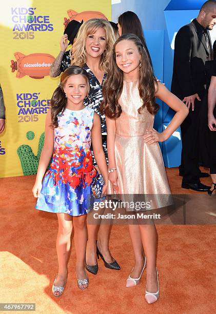 Personalities Mackenzie Ziegler, Melissa Ziegler and Maddie Ziegler attend Nickelodeon's 28th Annual Kids' Choice Awards held at The Forum on March...