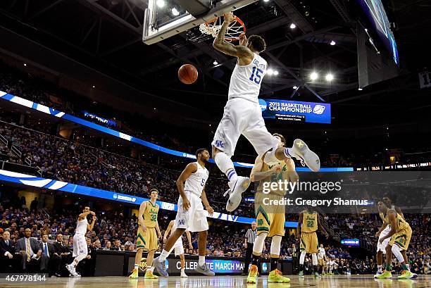 Willie Cauley-Stein of the Kentucky Wildcats dunks in the second half against the Notre Dame Fighting Irish during the Midwest Regional Final of the...