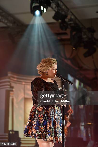 Ger Kelly Singer 1,474 Ali Kelly Photos & High Res Pictures - Getty Images
