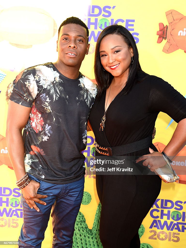 Actor Kel Mitchell and Asia Lee attend Nickelodeon's 28th Annual... News  Photo - Getty Images