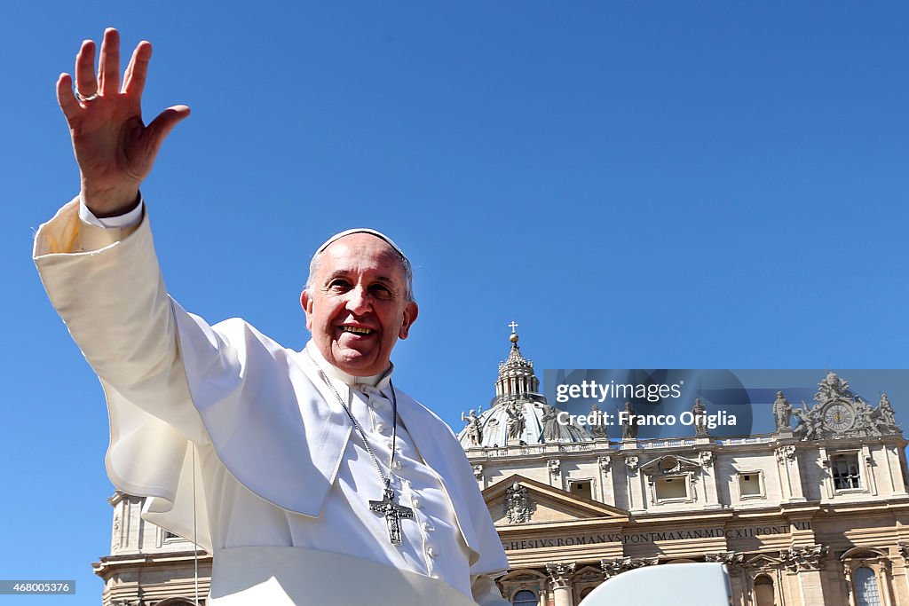 Pope Attends Palm Sunday