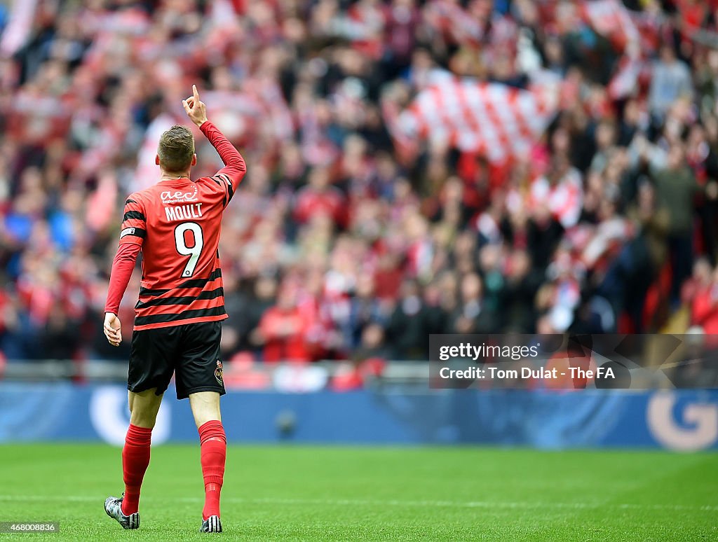 North Ferriby United v Wrexham - The FA Carlsberg Trophy Final 2015