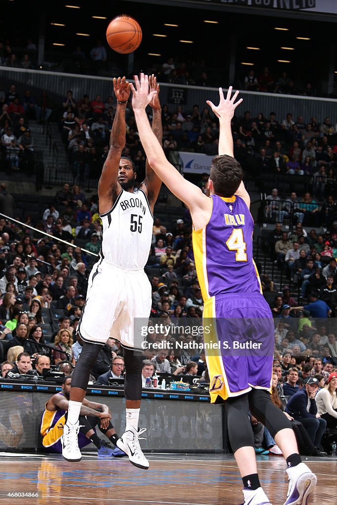 Los Angeles Lakers v Brooklyn Nets