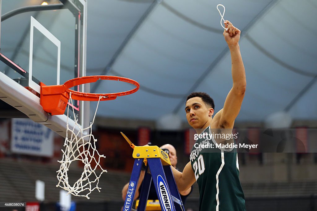 Michigan State v Louisville