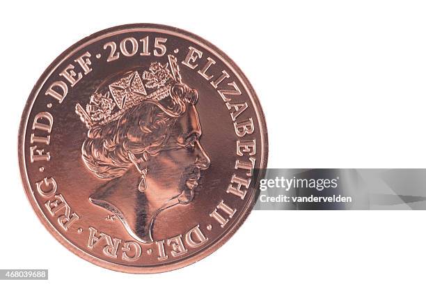 british coin 2015 showing new version of the queen's head - tvåpencemynt bildbanksfoton och bilder
