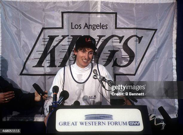 Wayne Gretzky of the Los Angeles Kings speaks during a press conference after he scored his 802nd career goal against the Vancouver Canucks on March...