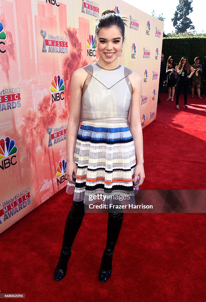 2015 iHeartRadio Music Awards On NBC - Red Carpet