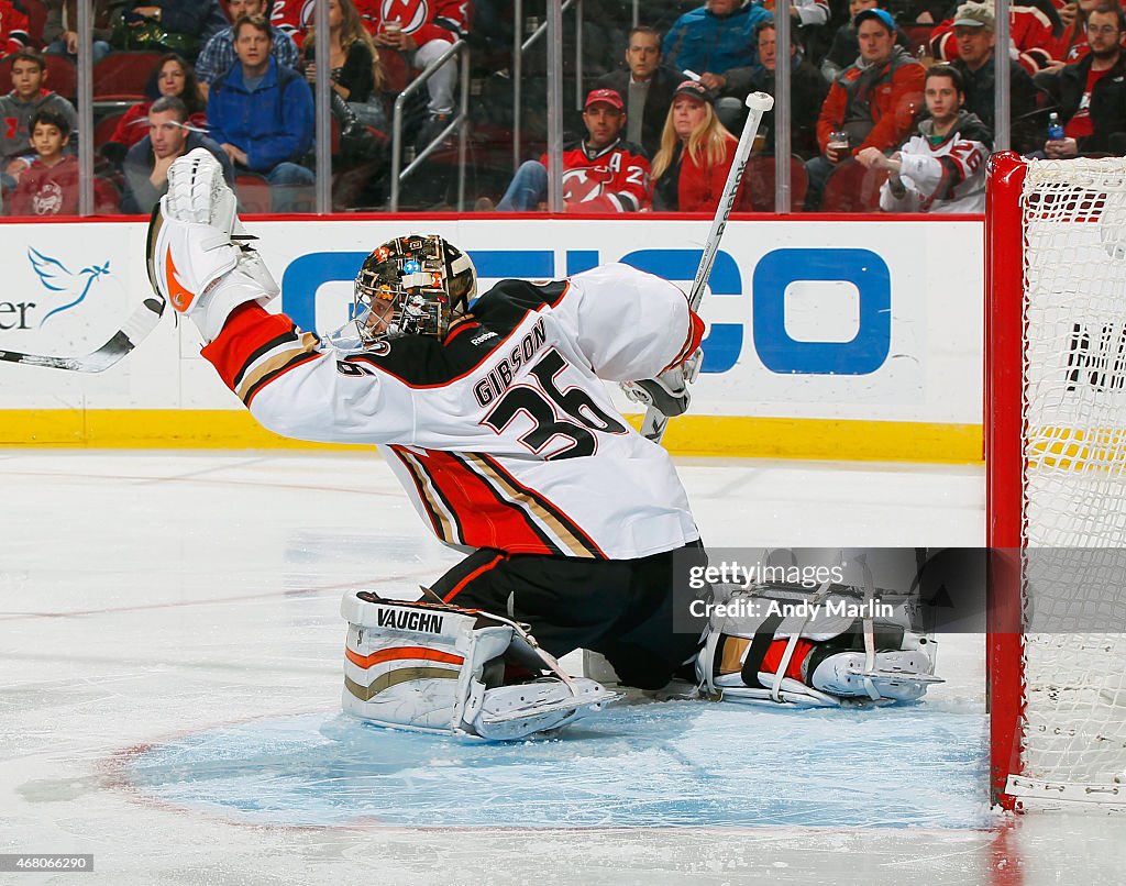 Anaheim Ducks v New Jersey Devils