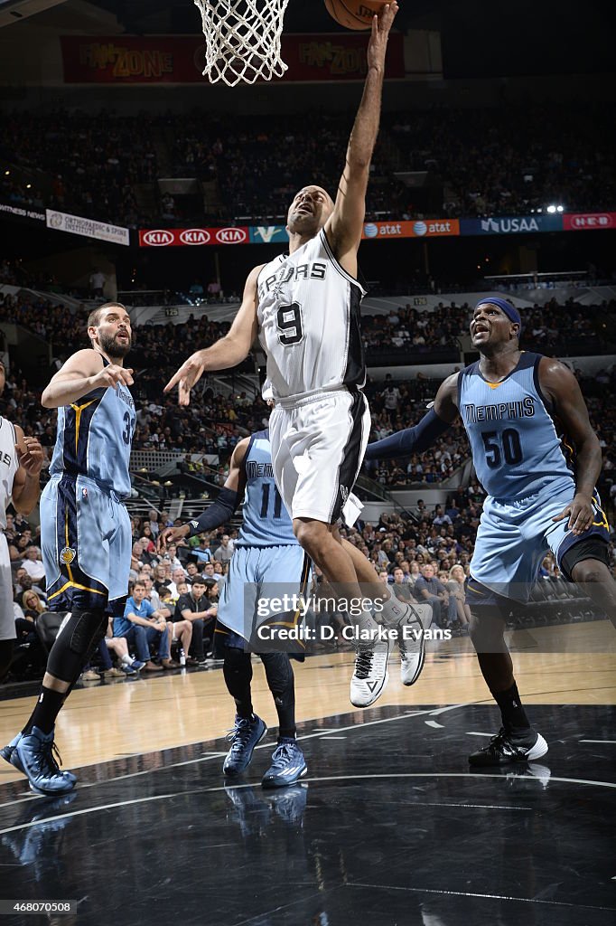 Memphis Grizzlies v San Antonio Spurs