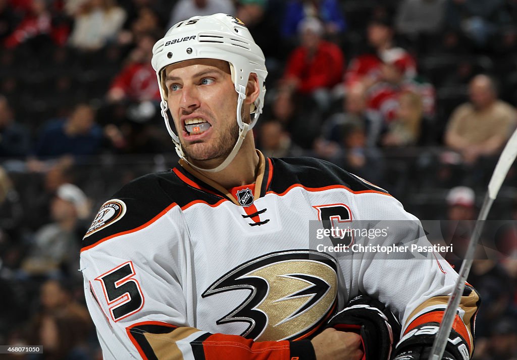 Anaheim Ducks v New Jersey Devils