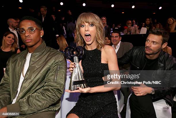 IHEARTRADIO MUSIC AWARDS -- Pictured: Cordell Broadus, recording artist Taylor Swift, winner of the Artist of the Year Award, the Song of the Year...