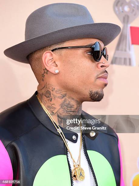 Chris Brown arrives at the 2015 iHeartRadio Music Awards at The Shrine Auditorium on March 29, 2015 in Los Angeles, California.