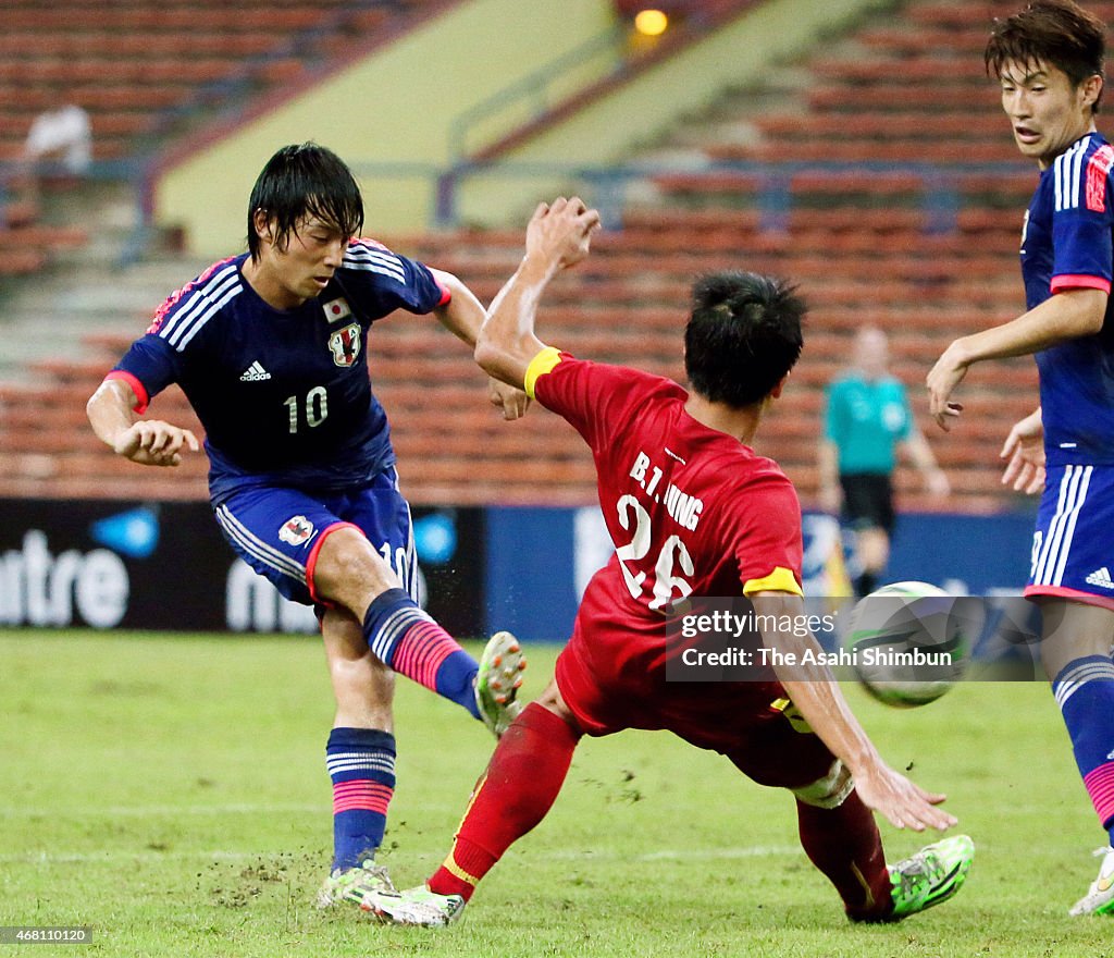 Vietnam v Japan - AFC U23 Championship Qualifier