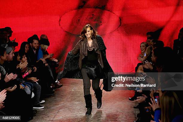 212,561 Donna Karan Photos & High Res Pictures - Getty Images