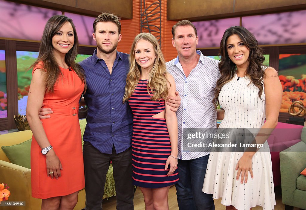 Celebrities On The Set Of Despierta America