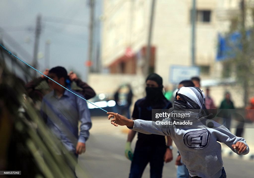 March to commemorate Land Day in Ramallah